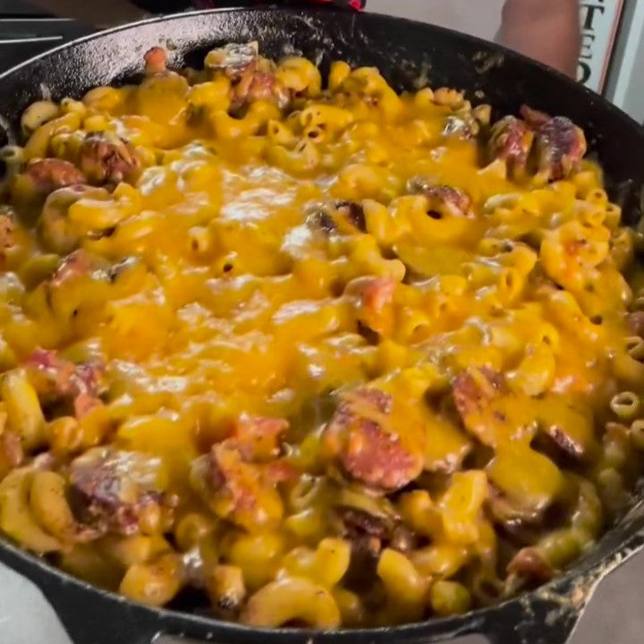 Bright Leaf Spicy Smoked Sausage Mac n Cheese